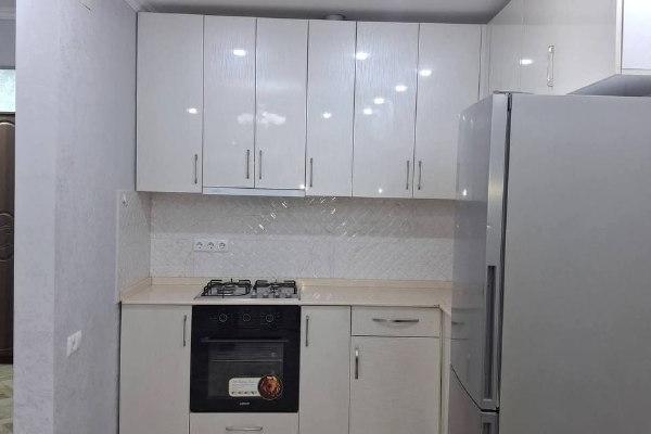 هاخولي 1 ب. 27أ | شقة 2+1 للإيجار | 68 م² | الطابق 14 | 450$
