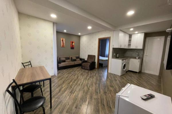 Odzhelashvili 7 | Kiralık 1+1 Daire | 55 m² | 3. Kat | 400$