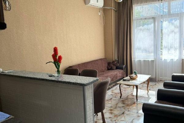 Inasaridze 15 | Kiralık 1+1 Daire | 50 m² | 2. Kat | 500$