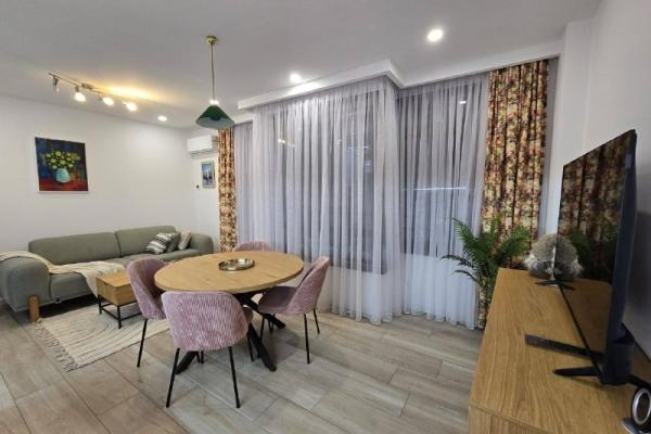 Ахвледиани 17 | Квартира 1+1 в аренду | 64 м² | 3-й этаж | 1100$