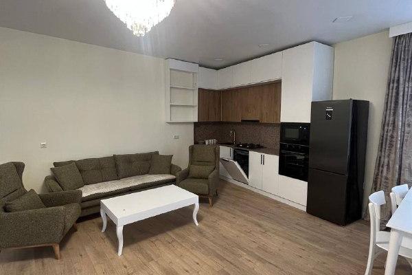 شارع ليونيداز | شقة 2+1 للإيجار | 90 م² | الطابق 2 | 800$