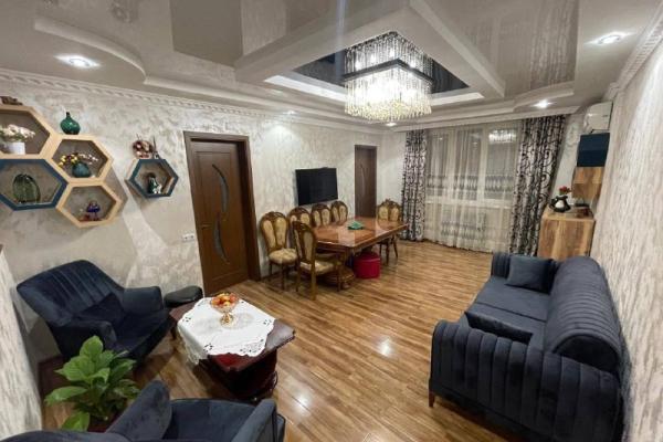 Lermontova 46 | Kiralık 3+1 Daire | 90 m² | 1. Kat | 650$