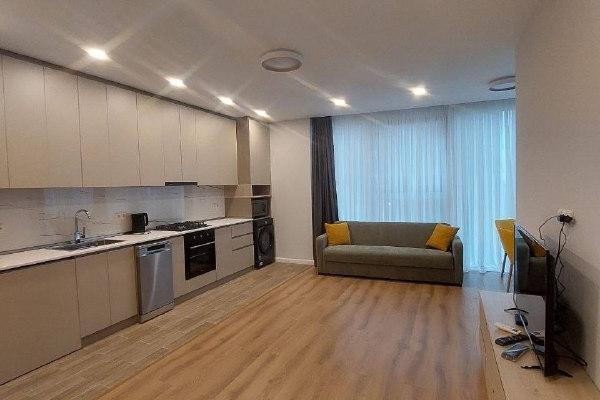Şartava 16 Blok B | Kiralık 2+1 Daire | 80 m² | 0. Kat | 1300$