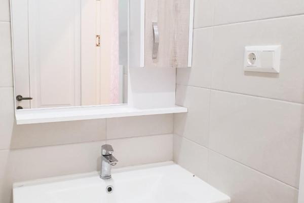 Batumi Zubalashvili 31'de 3 Katlı Kiralık Ev – 3 Yatak Odalı, 1300$