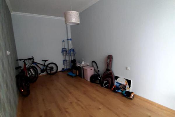 Batumi Zubalashvili 31'de 3 Katlı Kiralık Ev – 3 Yatak Odalı, 1300$