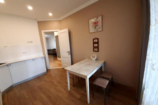 Batumi Zubalashvili 31'de 3 Katlı Kiralık Ev – 3 Yatak Odalı, 1300$