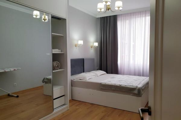 Batumi Zubalashvili 31'de 3 Katlı Kiralık Ev – 3 Yatak Odalı, 1300$