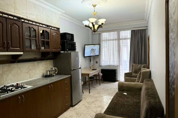 Parnavazi 135 | Kiralık 3+1 Daire | 86 m² | 3. Kat | 650$
