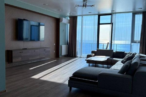 Тамар Мепе 50б | Аренда 5+0 Квартира | 300 м² | Неизвестно | 2500$