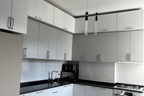 أنغيسا 41 | شقة مكونة من 3 غرف للإيجار | 84 م² | الطابق 15 | 700$/شهرياً