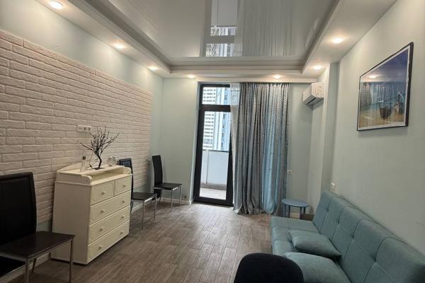 بيروسماني 17 | شقة مكونة من غرفتين للإيجار | 55 م² | الطابق 16 | 600$/شهرياً