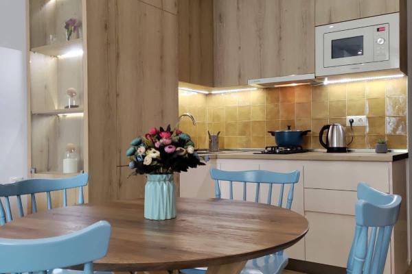 Pirosmani 17 | Kiralık 2 Odalı Daire | 55 m² | 5. Kat | 600$/yıllık