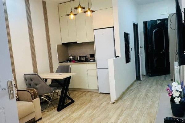 فارنواز ميفي 180 | شقة للإيجار 1+1 | 40 م² | الطابق التاسع | 650 دولار