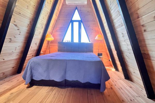 აეროპორტის მახლობლად | ქირავდება ბანგალო | 40 მ² | 2 სართული | 700$/თვეში