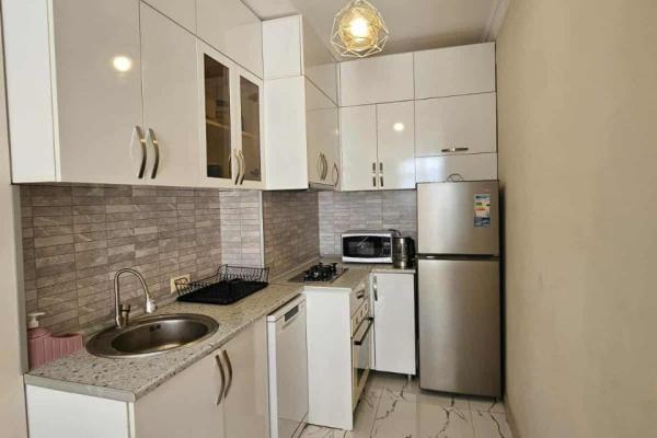 Kobaladze 8 | Kiralık 1+1 Daire | 45 m² | 16. Kat | 450$/aylık