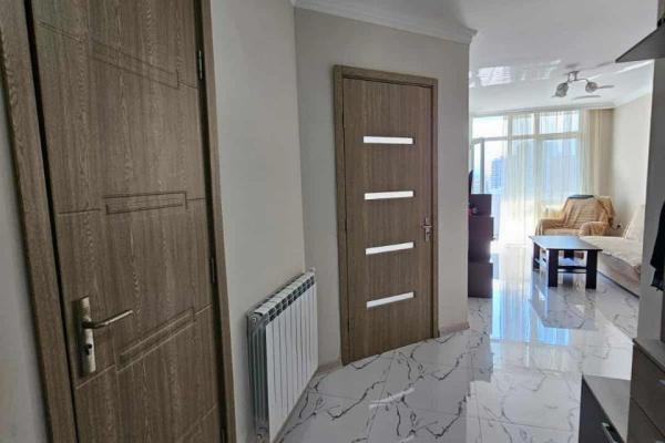 Kobaladze 8 | Kiralık 1+1 Daire | 45 m² | 16. Kat | 450$/aylık