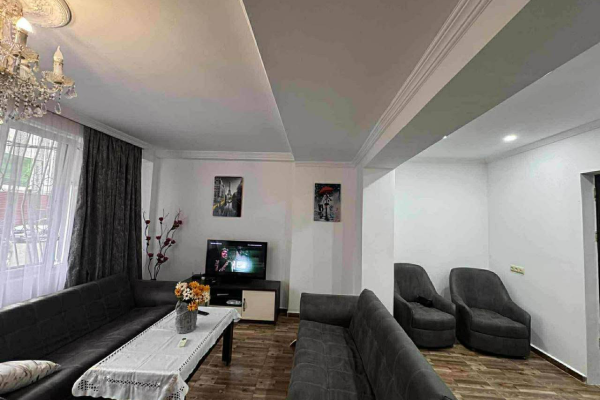 Pirosmani 17 | Kiralık 2+1 Daire | 90 m² | 1. Kat | 700$/aylık