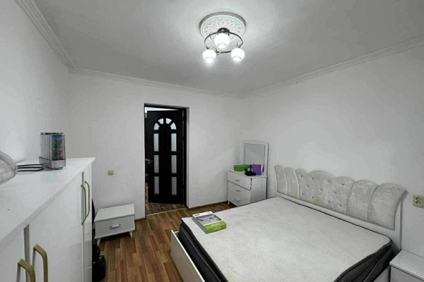 Pirosmani 17 | Kiralık 2+1 Daire | 90 m² | 1. Kat | 700$/aylık