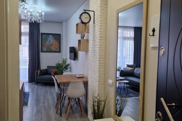 Ahvlediani Caddesi 17 | Kiralık Stüdyo Daire | 38 m² | 2. Kat | 550$/aylık