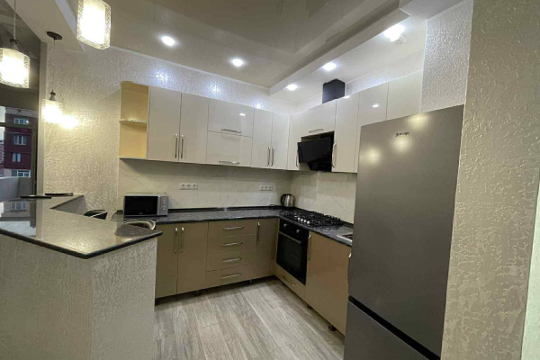 Leonidze 17 | Kiralık 2+1 Daire | 60 m² | 8. Kat | 500$/aylık