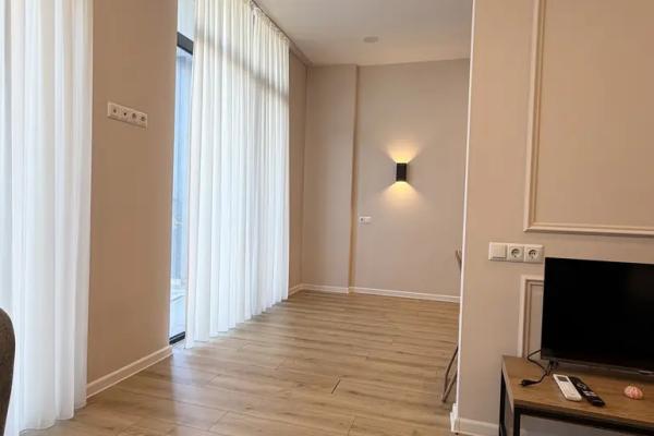 Vakhtang Gorgasali Caddesi 84 | Kiralık 1+1 Daire | 65 m² | 9. Kat | 700$/aylık