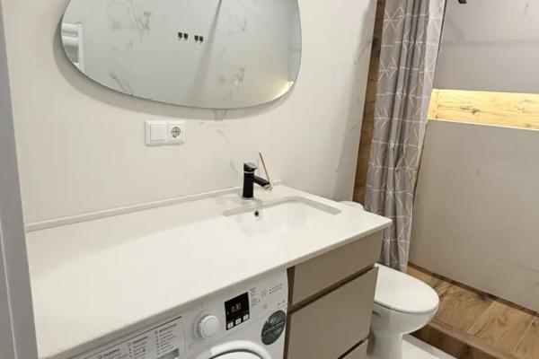 Vakhtang Gorgasali Caddesi 84 | Kiralık 1+1 Daire | 65 m² | 9. Kat | 700$/aylık