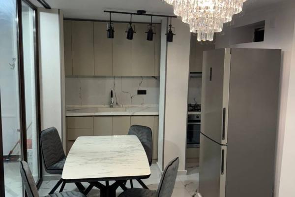 Parnavaz Mepe 93 | Kiralık 2+1 Daire | 88 m² | 6. Kat | 500$/aylık