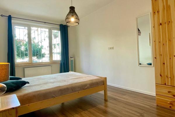 26 Mayıs 16 no | Kiralık 2+1 Daire | 82 m² | 1. Kat | 1000$/aylık