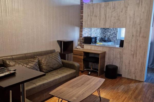 شارع بيروسماني 18 | شقة 1+1 للإيجار | 50 م² | الطابق 9 | 400$/شهرياً