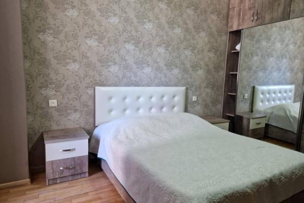 شارع بيروسماني 18 | شقة 1+1 للإيجار | 50 م² | الطابق 9 | 400$/شهرياً