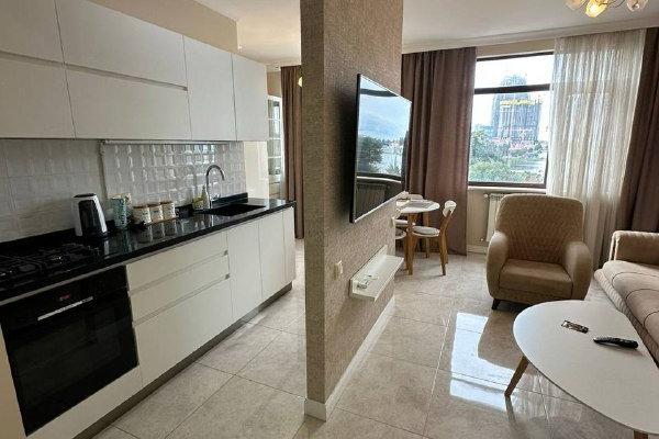 Kldiashvili 25 | Kiralık 2+1 Daire | 70 m² | 6. Kat | 1300$/aylık