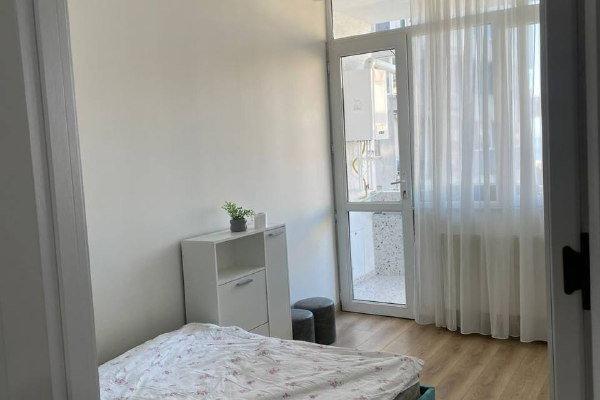 ინასარიძე 2 | ქირავდება 2+1 ბინა | 54 მ² | 4-ე სართული | 500$/თვეში