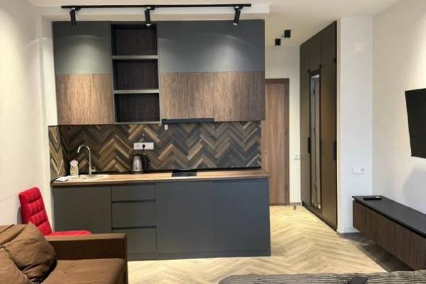 შარტავა ქუჩა 32 | სტუდიოს ქირავდება | 35 მ² | 6-ე სართული | 370$/თვეში