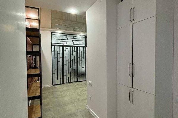 აბუსირიძე 5 | ქირავდება 1+1 ბინა | 50 მ² | 19-ე სართული | 450$/თვეში