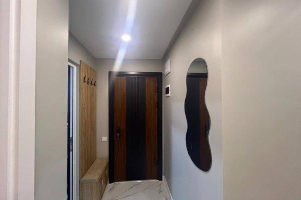 რუსთაველის ქუჩა 10 | ქირავნობა 1+1 ბინა | 50 მ² | 6-ე სართული | 500$/თვეში