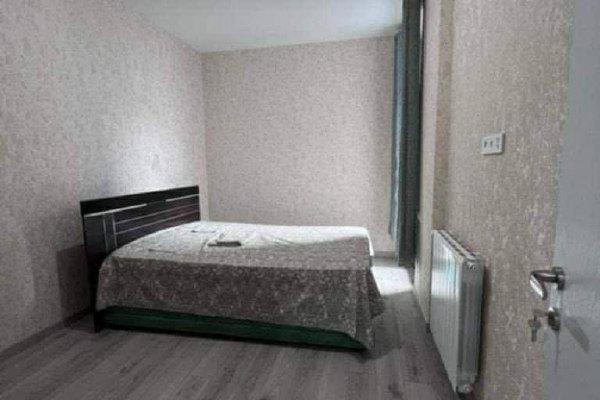 შარტავა 8 | 2+1 ბინა ქირავდება | 75 მ² | 23-ე სართული | 1000$/თვეში