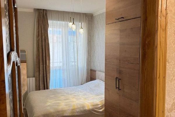 შ. ჰიმშიასვილი 9 | ქირავდება 2+1 ბინა | 100 მ² | 5-ე სართული | 900$/თვეში