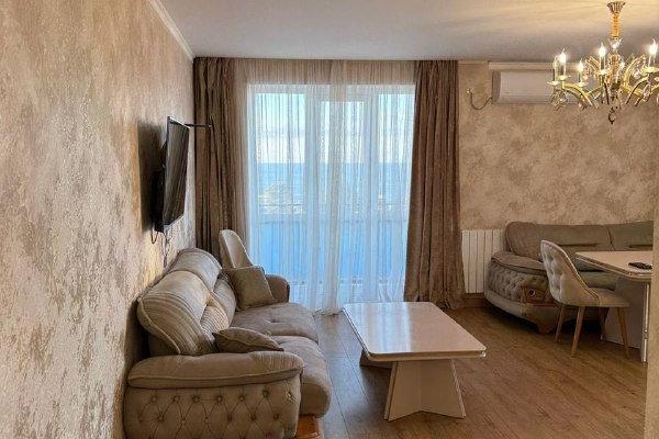 შ. ჰიმშიასვილი 9 | ქირავდება 2+1 ბინა | 100 მ² | 5-ე სართული | 900$/თვეში