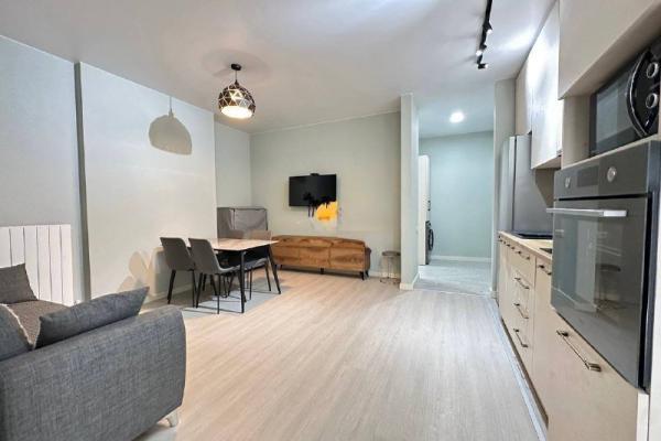 ანგისა 1 | 1+1 ბინა ქირავდება | 57 მ² | 9-ე სართული | 600$/თვეში