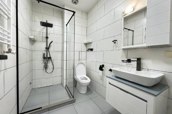 ანგისა 1 | 1+1 ბინა ქირავდება | 57 მ² | 9-ე სართული | 600$/თვეში