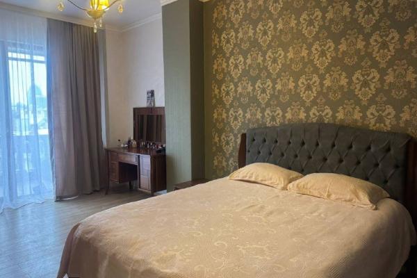 Чавчавадзе 4 | 3+1 Квартира в аренду | 200 м² | 5-й этаж | 2000$/год