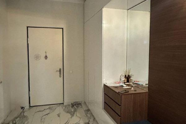 Чавчавадзе 4 | 3+1 Квартира в аренду | 200 м² | 5-й этаж | 2000$/год