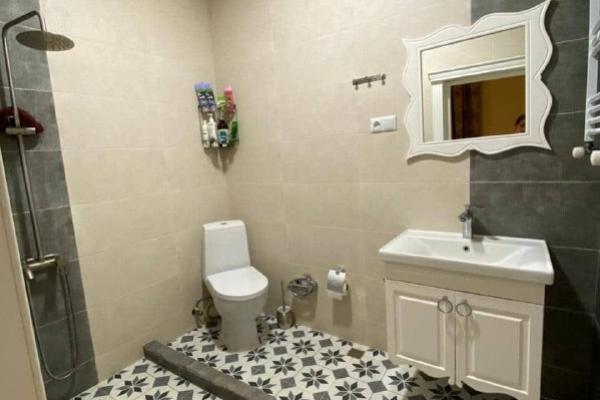 Дом в аренду в Магинджаури | 5 спален | 300 м² | Сад | 3,000$