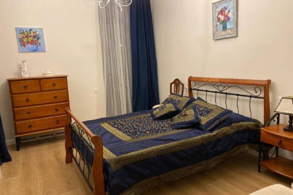 Дом в аренду в Магинджаури | 5 спален | 300 м² | Сад | 3,000$