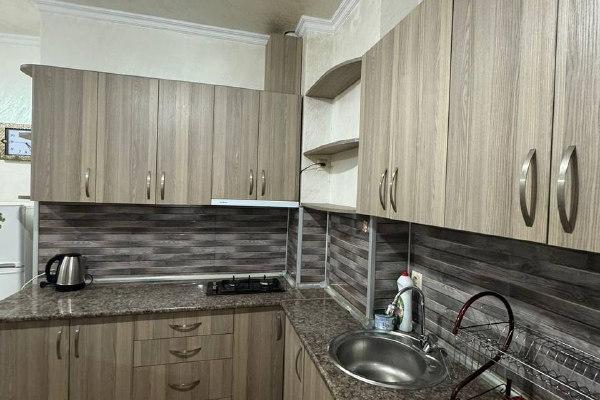 İnasaridze 8 | Kiralık 2+1 Daire | 70 m² | 3. Kat | 450$