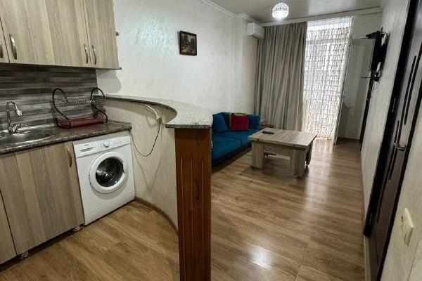 Инасаридзе 8 | 2+1 Квартира в аренду | 70 м² | 3-й этаж | 450$
