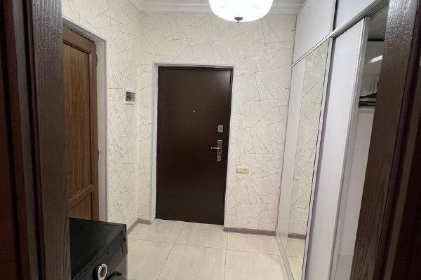 Парнавази 92 | Сдам 1+1 Квартиру | 46 м² | Центральное отопление | 500$