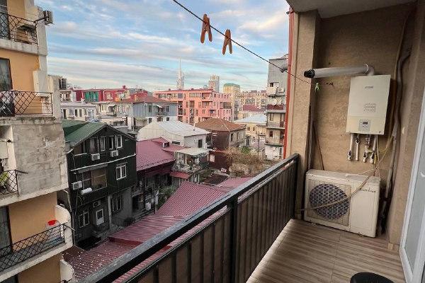 Парнавази 92 | Сдам 1+1 Квартиру | 46 м² | Центральное отопление | 500$