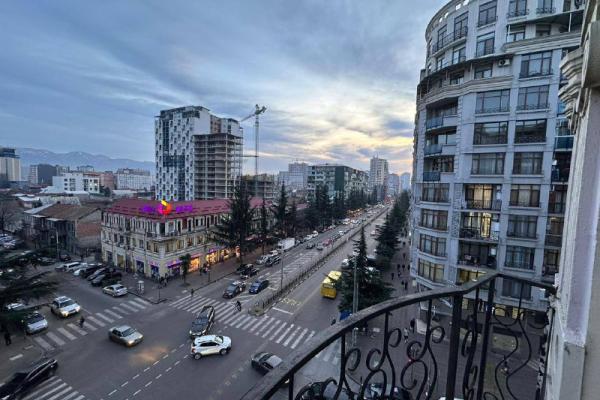 Чавчавадзе 32а | 2+1 Квартира в аренду | 120 м² | 5-й этаж | 750$