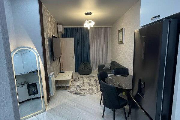 პიროსმანი 19 | 1+1 ბინა ქირავდება | 50 მ² | 16-ე სართული | 800$